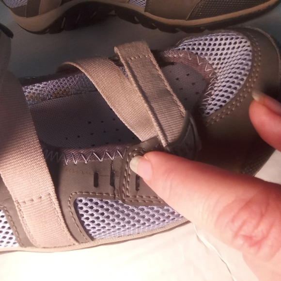 Merrell Ladies Waterpro Crystal Shoes - Picture 9 of 14